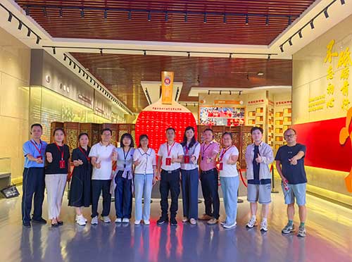 广州体育学院赴正定乒乓球基地参观学习