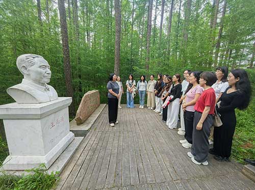 河北政法职业学院思政课教师塞罕坝实践研修：以绿色足迹书写育人新篇