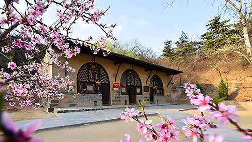 西柏坡红色基地的分层分类经验