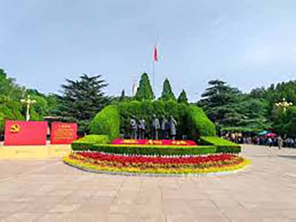 西柏坡干部培训锤炼斗争精神